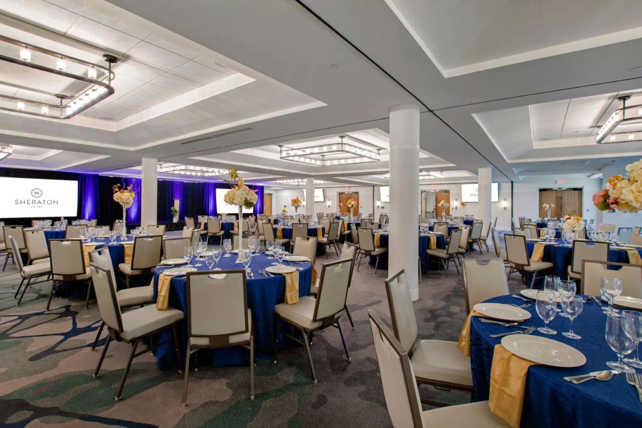 Sheraton Chapel Hill Bagian luar foto